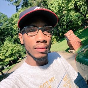 Meet your Posher, Malcolm